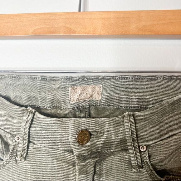 Mother The Looker Zip Ankle Jeans in Sherwood Forest - Picture 7 of 9